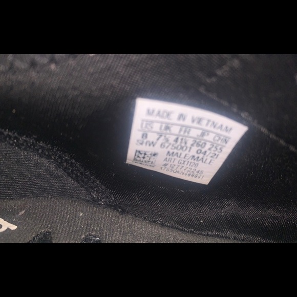 Adidas NMD R1 V2 Script Black - Picture 6 of 7
